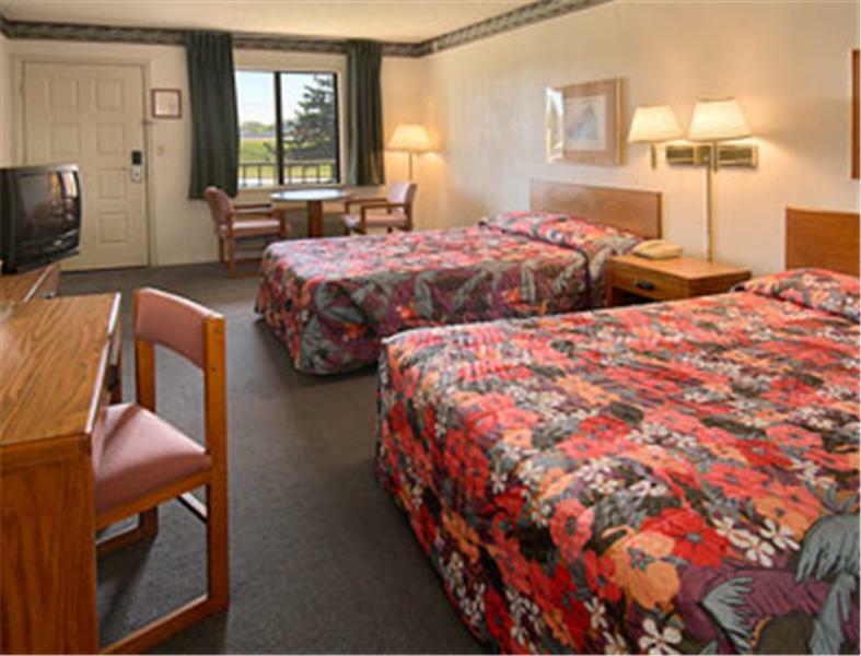 Travelodge By Wyndham Tulsa Extérieur photo
